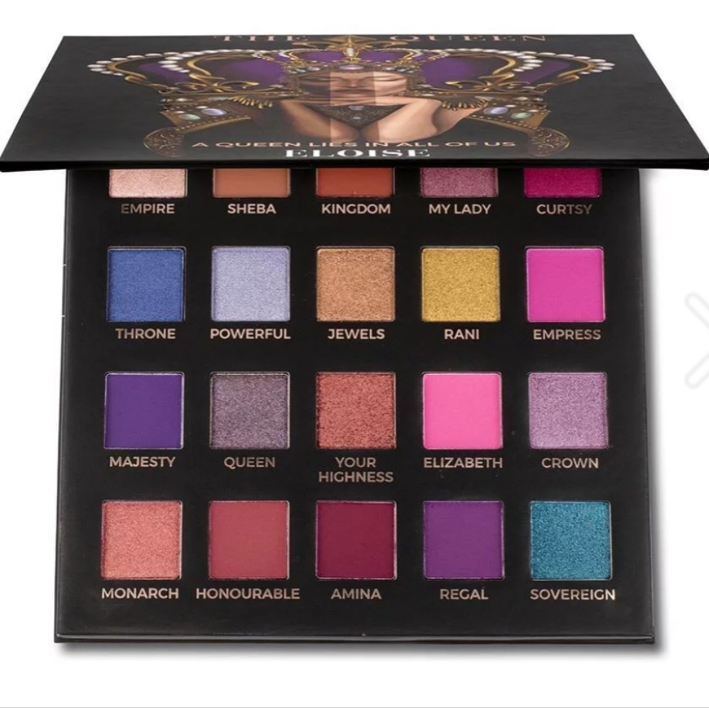 New The Queen Eyeshadow Palette